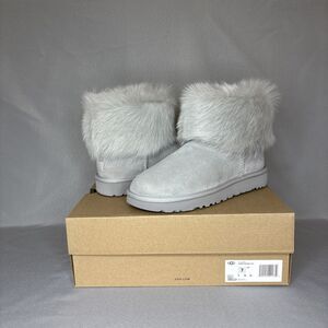 Women's UGG Boots Sz 7 Mini Grey Straight Hair Fur Cuff Suede Festival Boho Glam